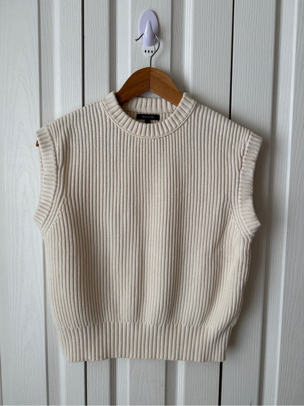 Massimo Dutti Ivory Ribbed Knit Crewneck Vest